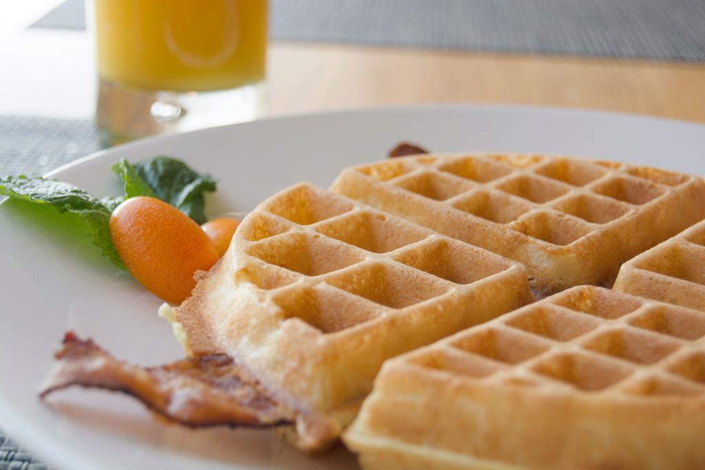 Hotel Murano Tacoma Exterior photo A Belgian waffle